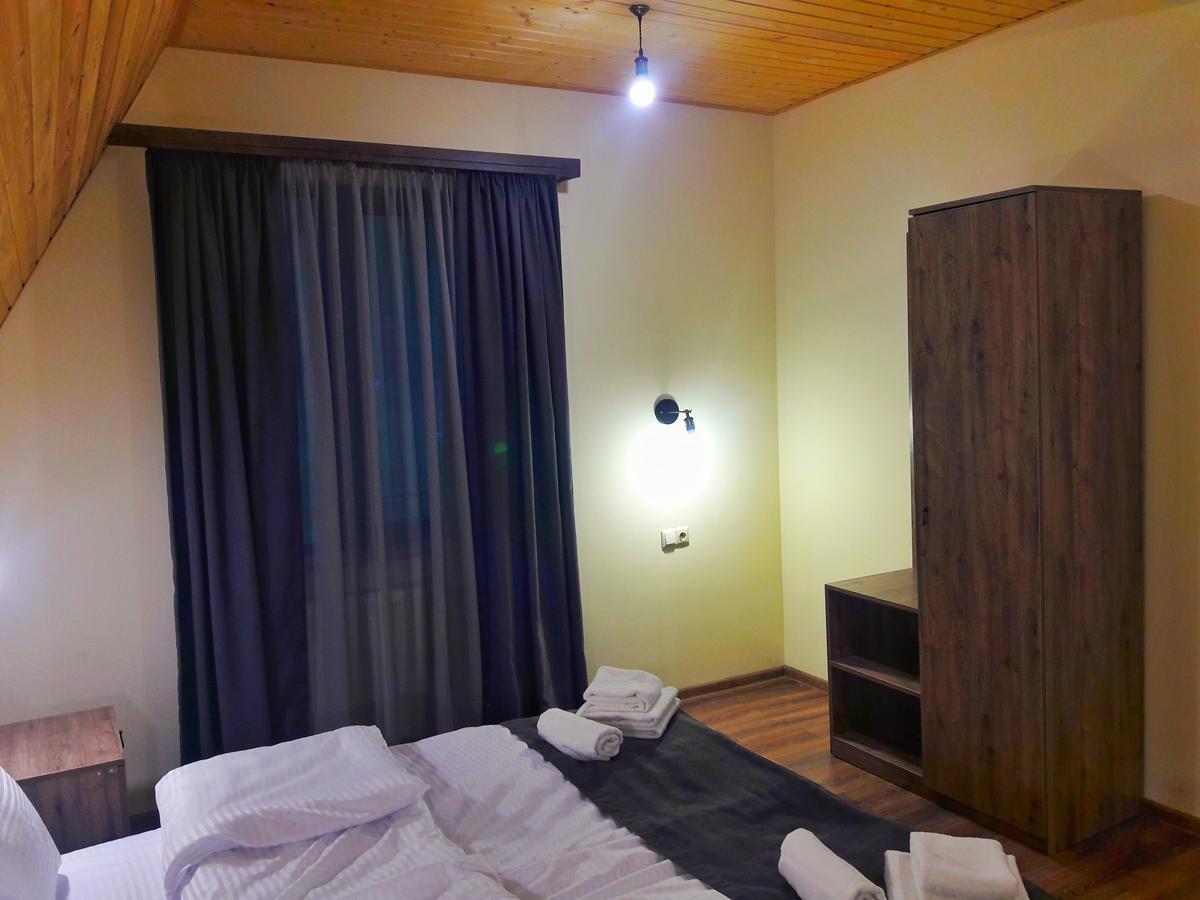 Hotel Twins Achkhoti Kazbegi Esterno foto
