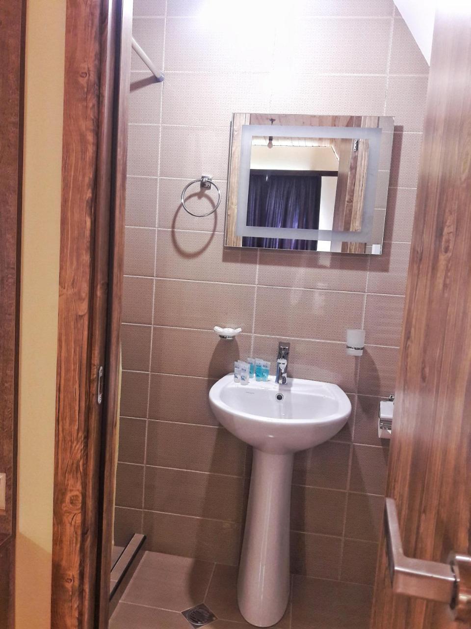 Hotel Twins Achkhoti Kazbegi Esterno foto